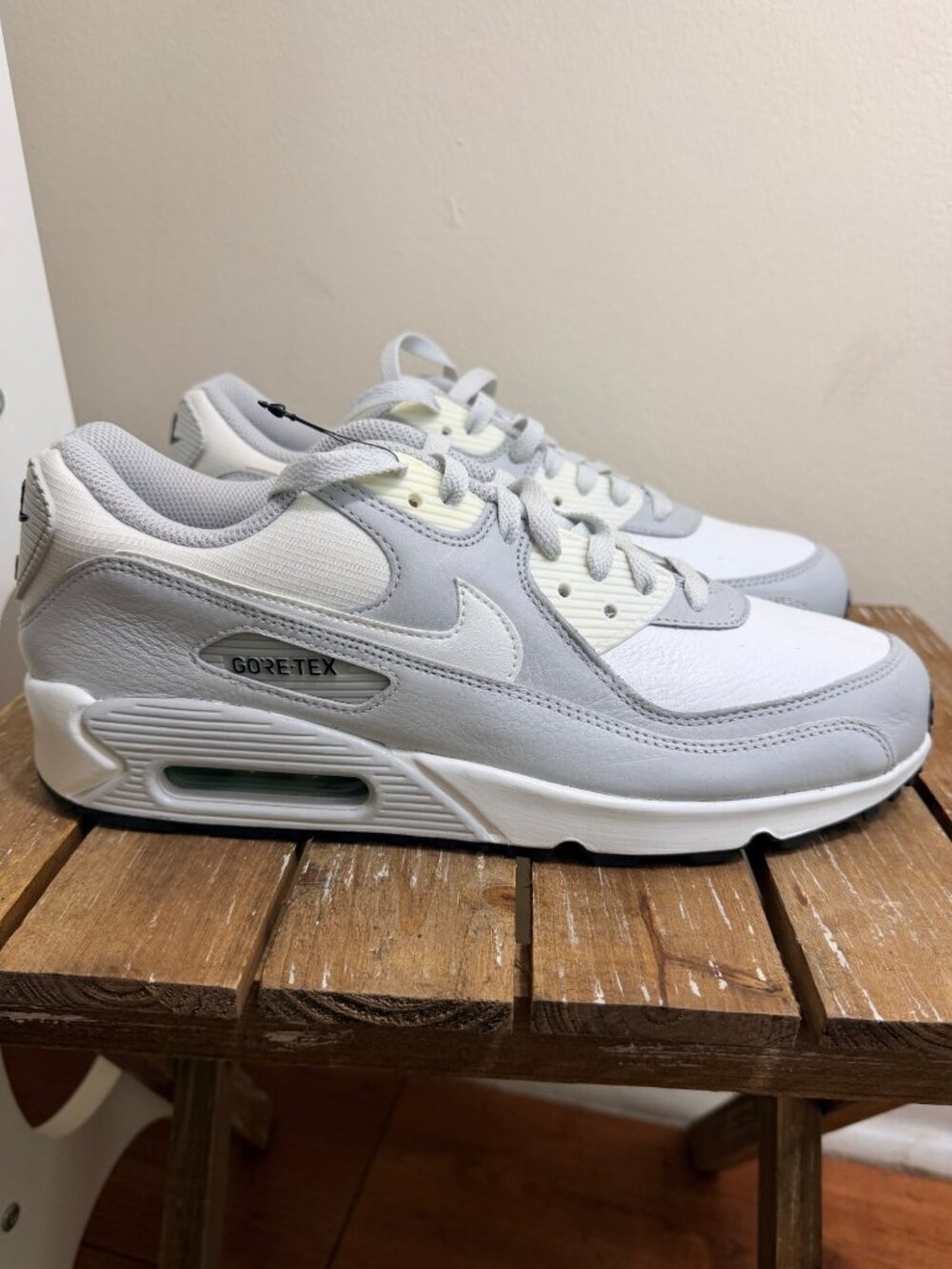 Nike Air Max 90 Gore-Tex Photon Dust